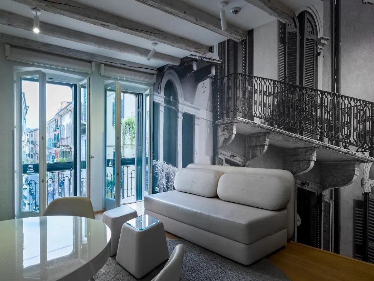 Lords Of Verona Luxury Apartments 0*,