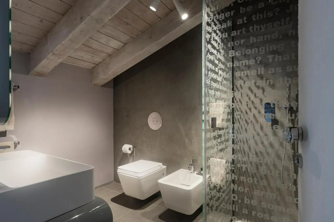 Lords Of Verona Luxury Apartments