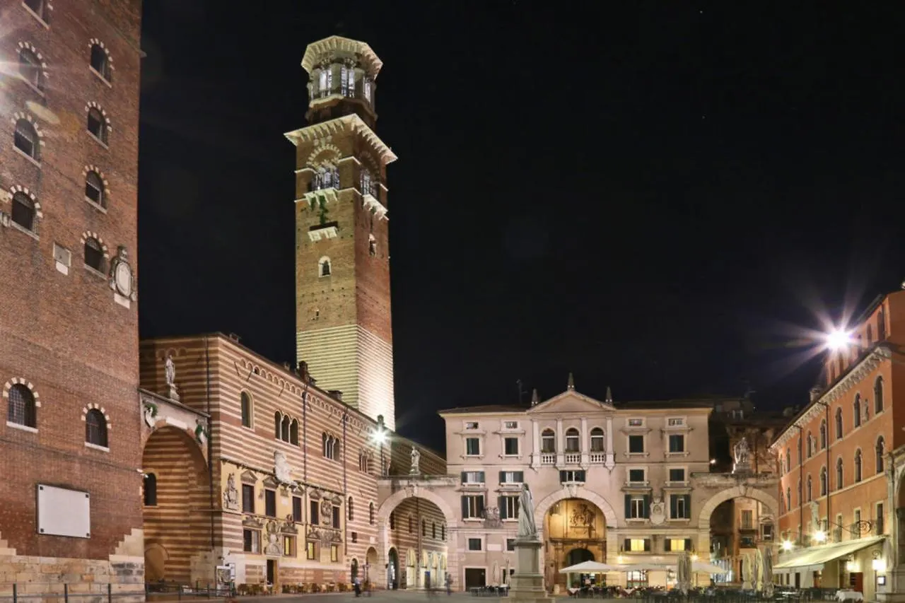 Lords Of Verona Luxury Apartments Italia