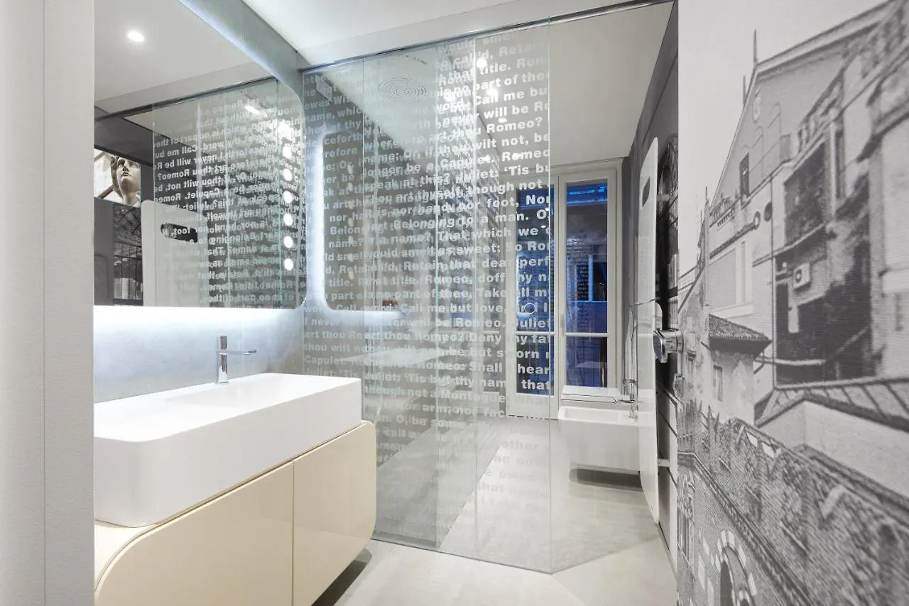 Lords Of Verona Luxury Apartments 0*,  Itália