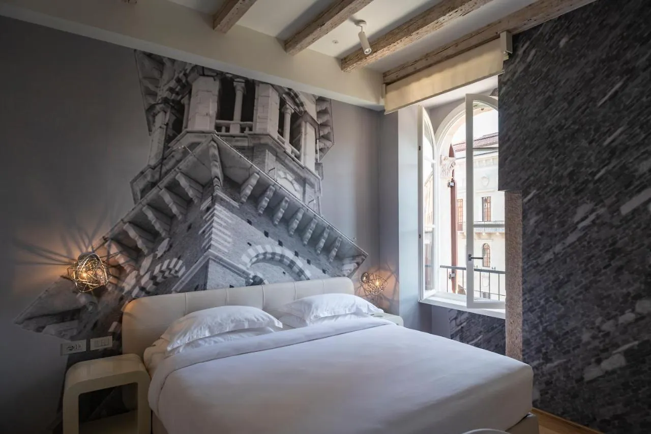 Lords Of Verona Luxury Apartments