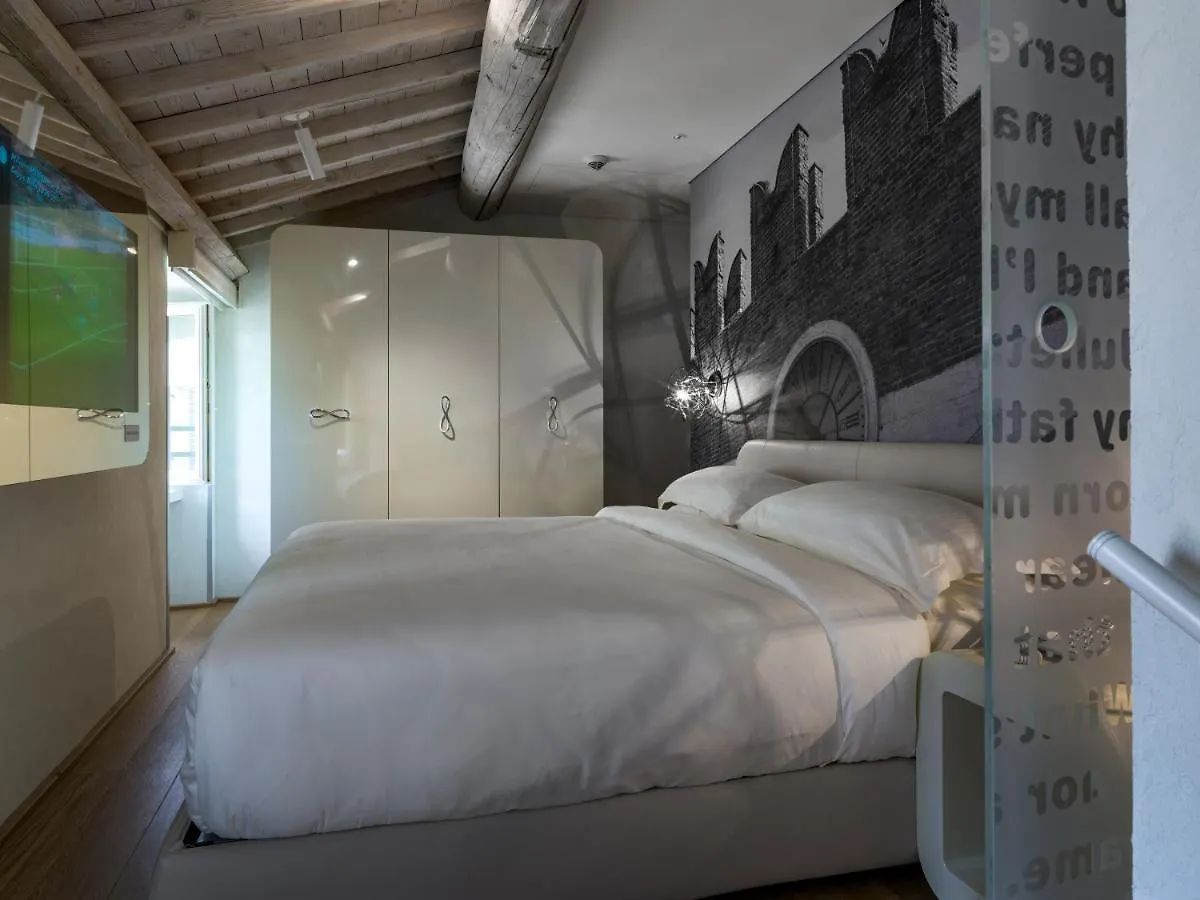 Lords Of Verona Luxury Apartments